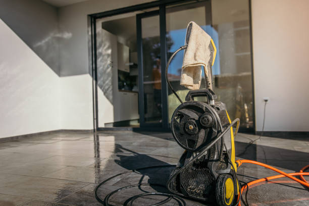 Animal Enclosure Cleaning in Oriole Beach, FL